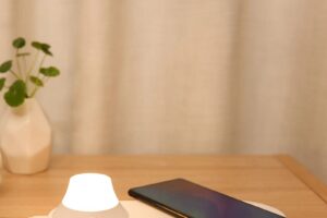 Bild von Yeelight LED night light, wireless charger