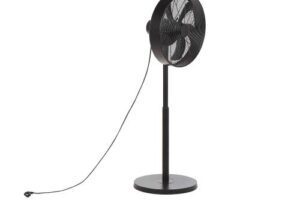 Bild von Beliani Standing Fan Black Metal Height Adjustability 5 Blades Rotatable Floor Ventilator Modern Design