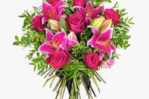 Bild von Haute Florist Rose & Oriental Lily