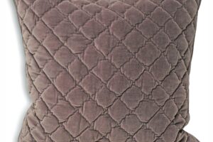 Bild von furn. Paoletti Annecy Quilted Cushion Plum – Square – 55cm x 55cm