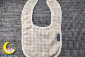 Bild von Baby Beloved Natural Color Organic Cotton Striped Baby Bib