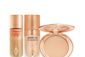 Bild von Charlotte Tilbury Highlighted Radiance Kit – Magical Savings  Female Size: