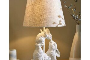 Bild von Julipa Bunny Table Lamp Natural