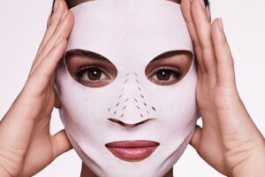 Bild von Charlotte Tilbury Instant Magic Facial Mask – Dry Sheet Mask – Single Mask 394 Instant Magic Facial Mask – Dry Sheet Mask Size: