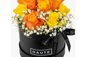Bild von Haute Florist Sunset Supreme – Mini Hat Box Flowers – Hat Box Flower Delivery – Flowers in a Hat Box – Luxury Hat Box Flowers – Hat Box Flowers