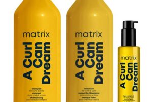 Bild von Matrix A Curl Can Dream With Manuka Honey Cleansing Shampoo &  Rich Ma