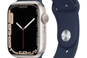 Bild von Apple Watch Series 7 Aluminium 45mm GPS – Starlight – Fair Starlight