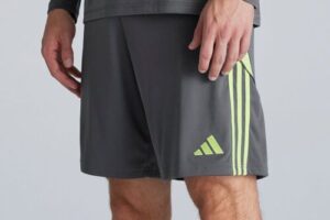 Bild von Adidas Manchester United 25/26 Goalkeeper Shorts L
