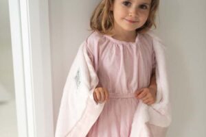 Bild von Townhouse Blanket Co. Luxury Baby Blanket