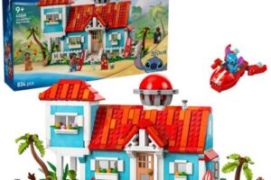 Bild von Lego Disney Lilo and Stitch Beach House Building Kit Playset 43268